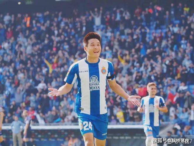 王俊凯再登金九封面！