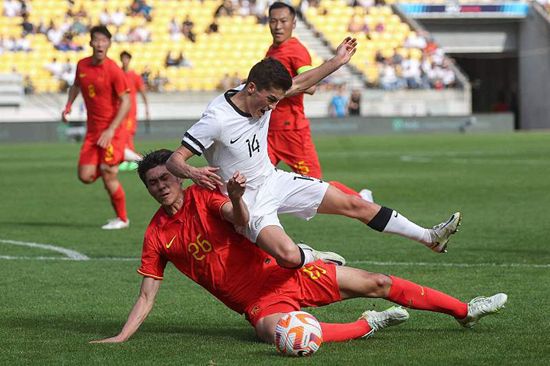 据某记者的微博爆料，称北京电影学院2月15日公 解锁新身份!