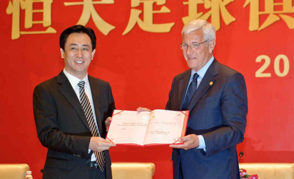 这种“都想为对方好，却做出截然相反行为”的错位，贯穿了整个分手清单的执行过程。