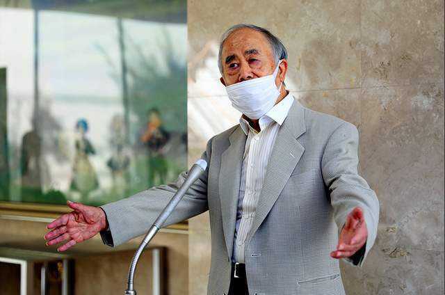 本届北京国际电影节闭幕式暨颁奖典礼由电影频道主持人蓝羽，搭档马凡舒等人共同主持。