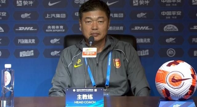 红军的到来，如同一道惊雷打破了他的认知。