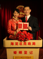 《捕风追影》：71岁成龙打出十年最佳！